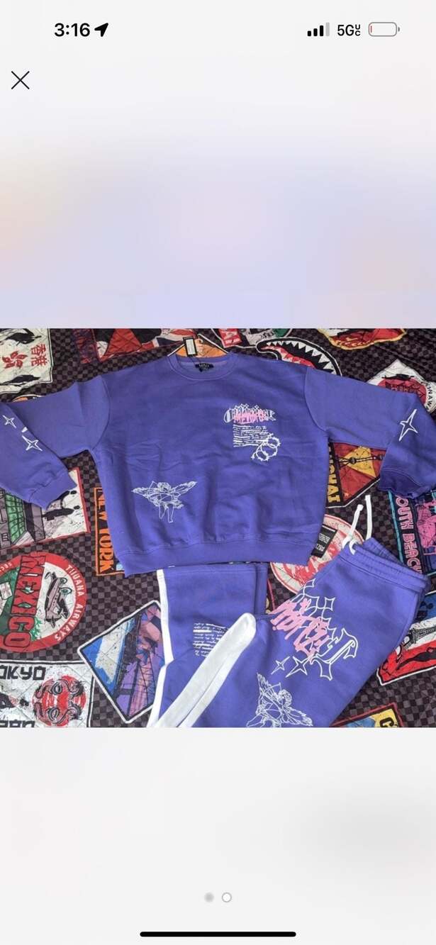 Boohoo Man Graphic Print Sweatshirt and Jogger Set Purple